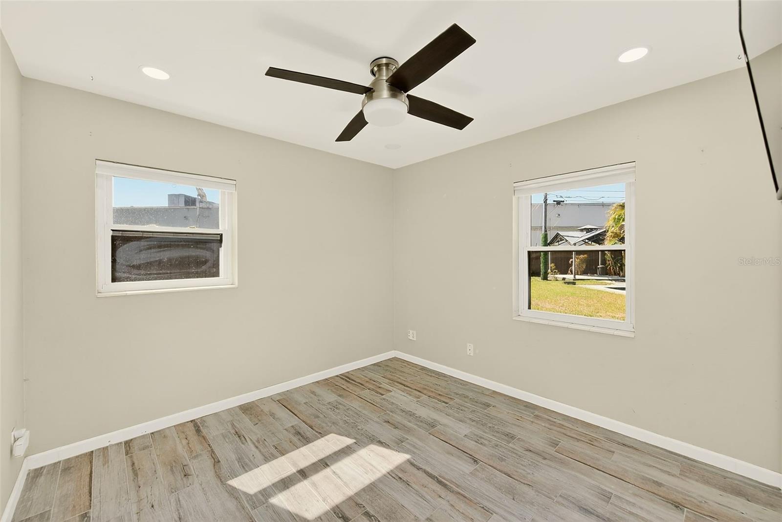 MEADOW LAWN - Residential