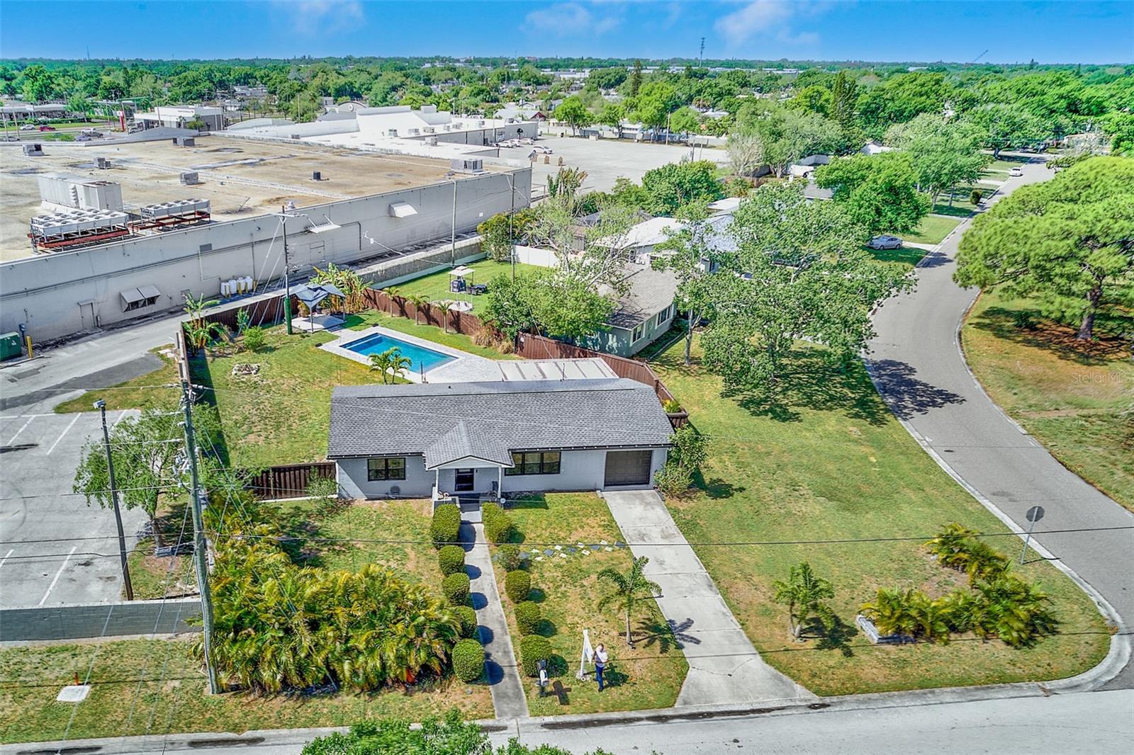 MEADOW LAWN - Residential