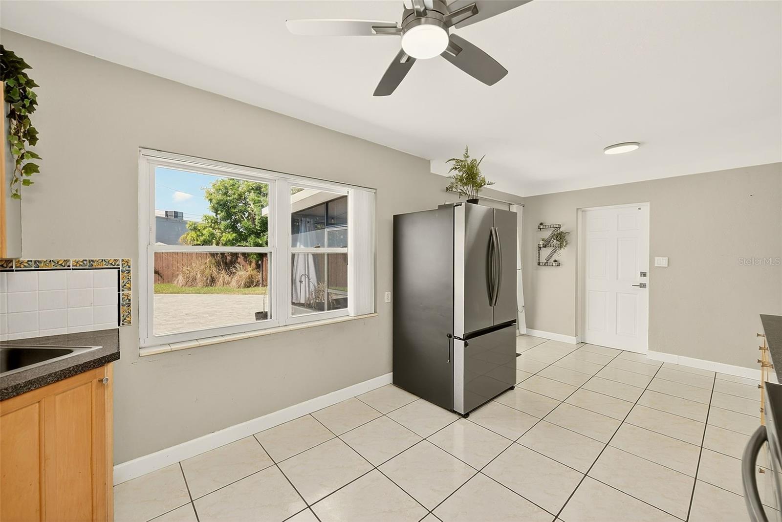 MEADOW LAWN - Residential