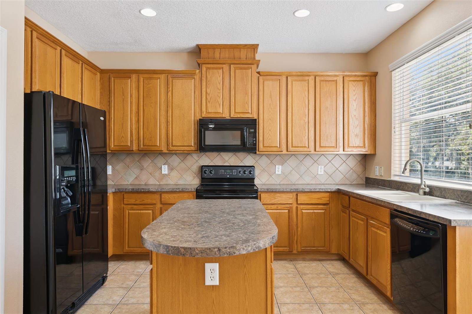 2692 CEDAR KNOLL DRIVE