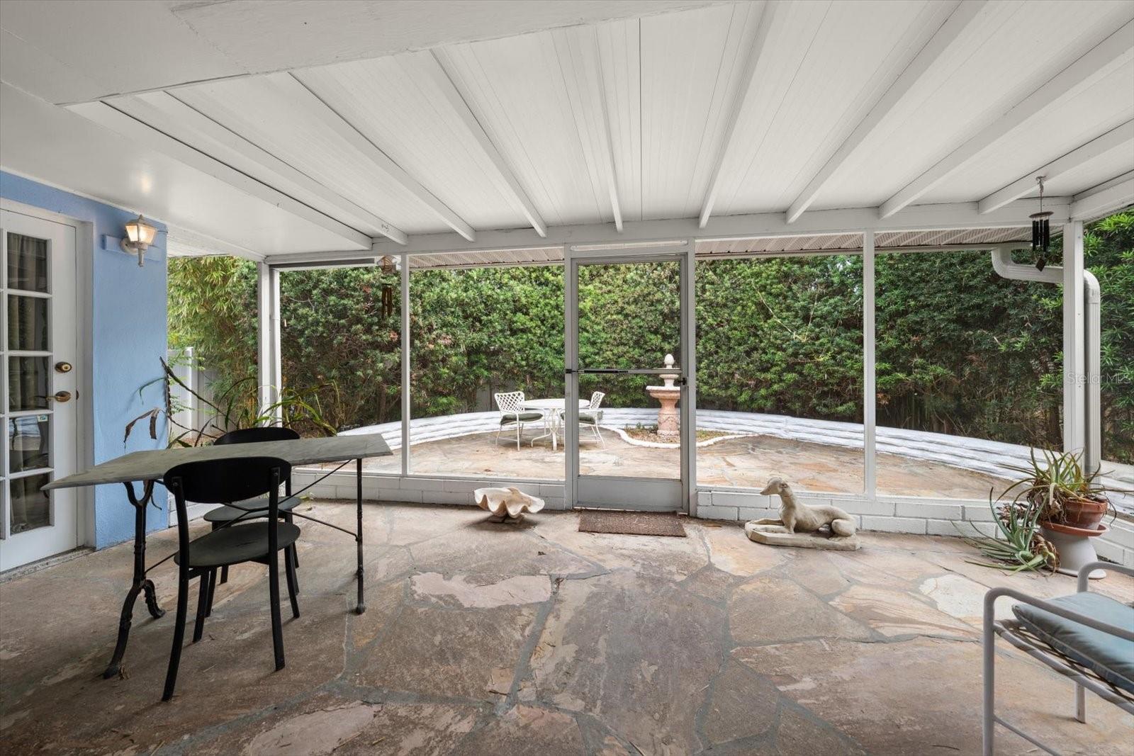 BELLEAIR ESTATES - Residential
