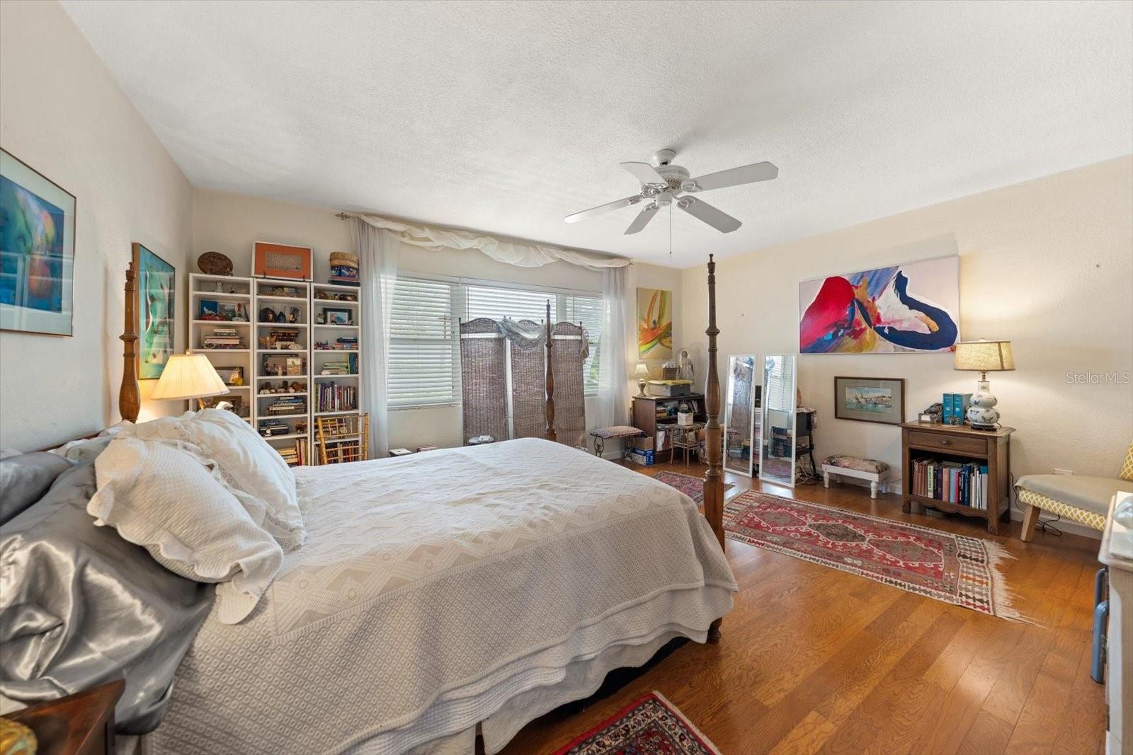 BELLEAIR ESTATES - Residential