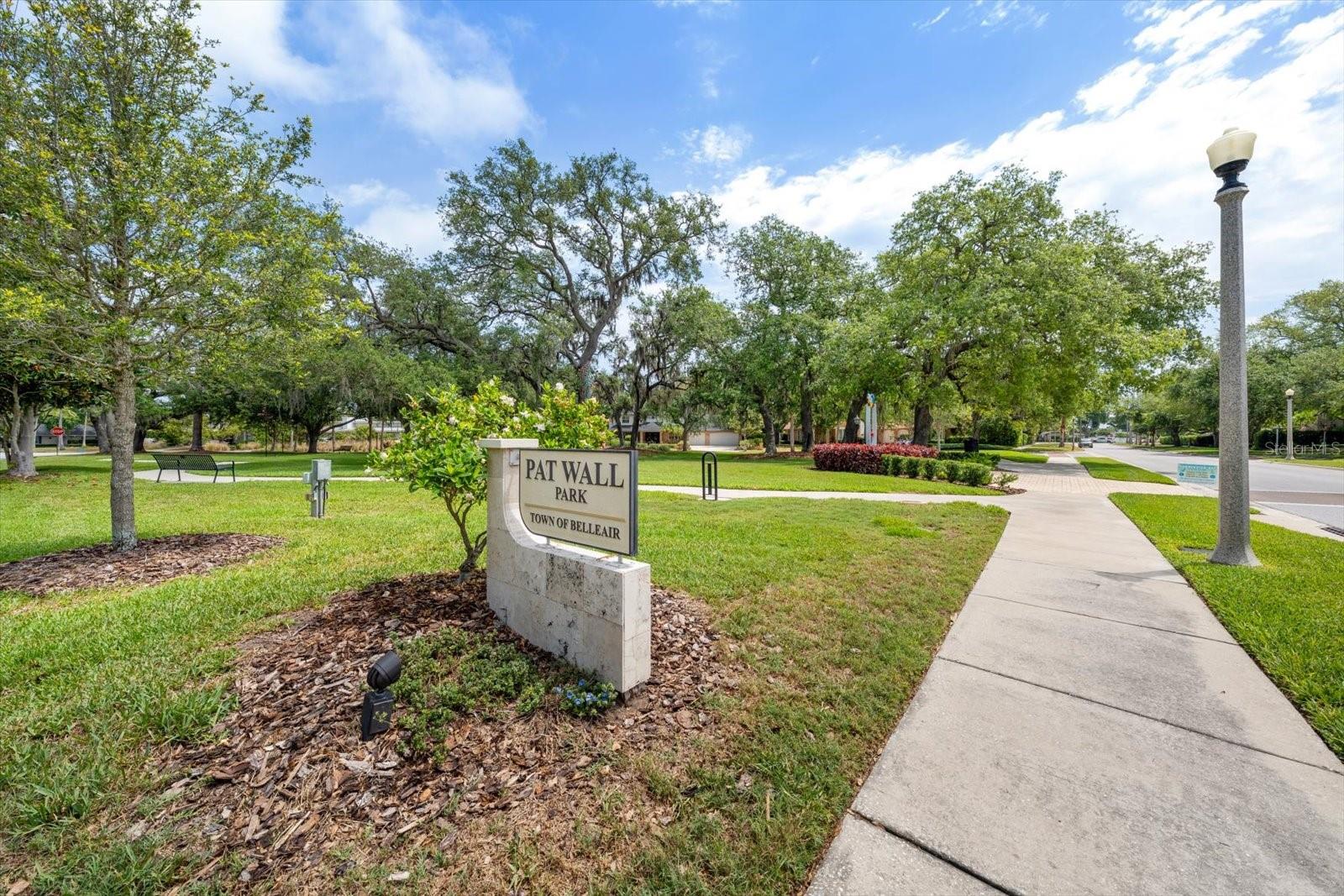 BELLEAIR ESTATES - Residential