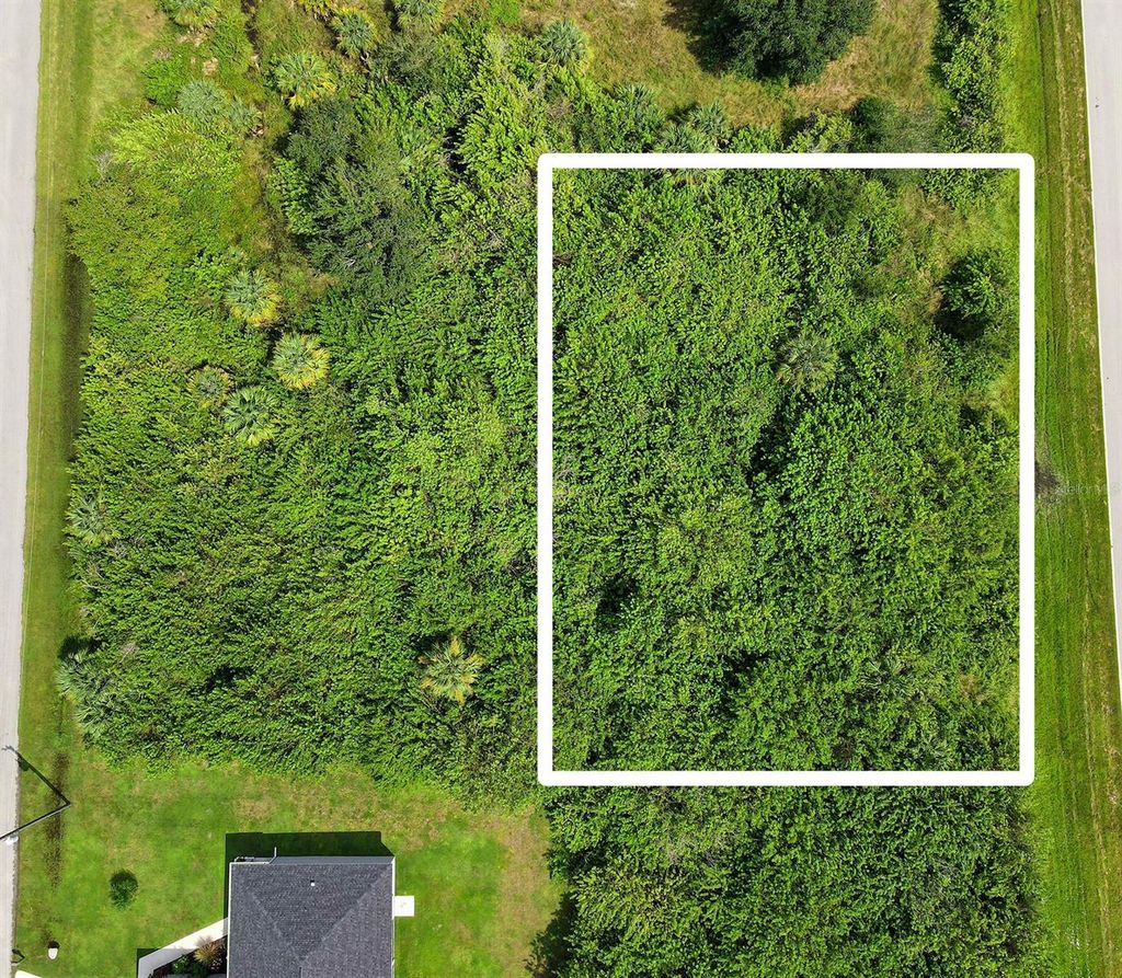 Photo of 19916 Kenilworth Boulevard, Port Charlotte, FL 33954 (MLS # TB8310506)