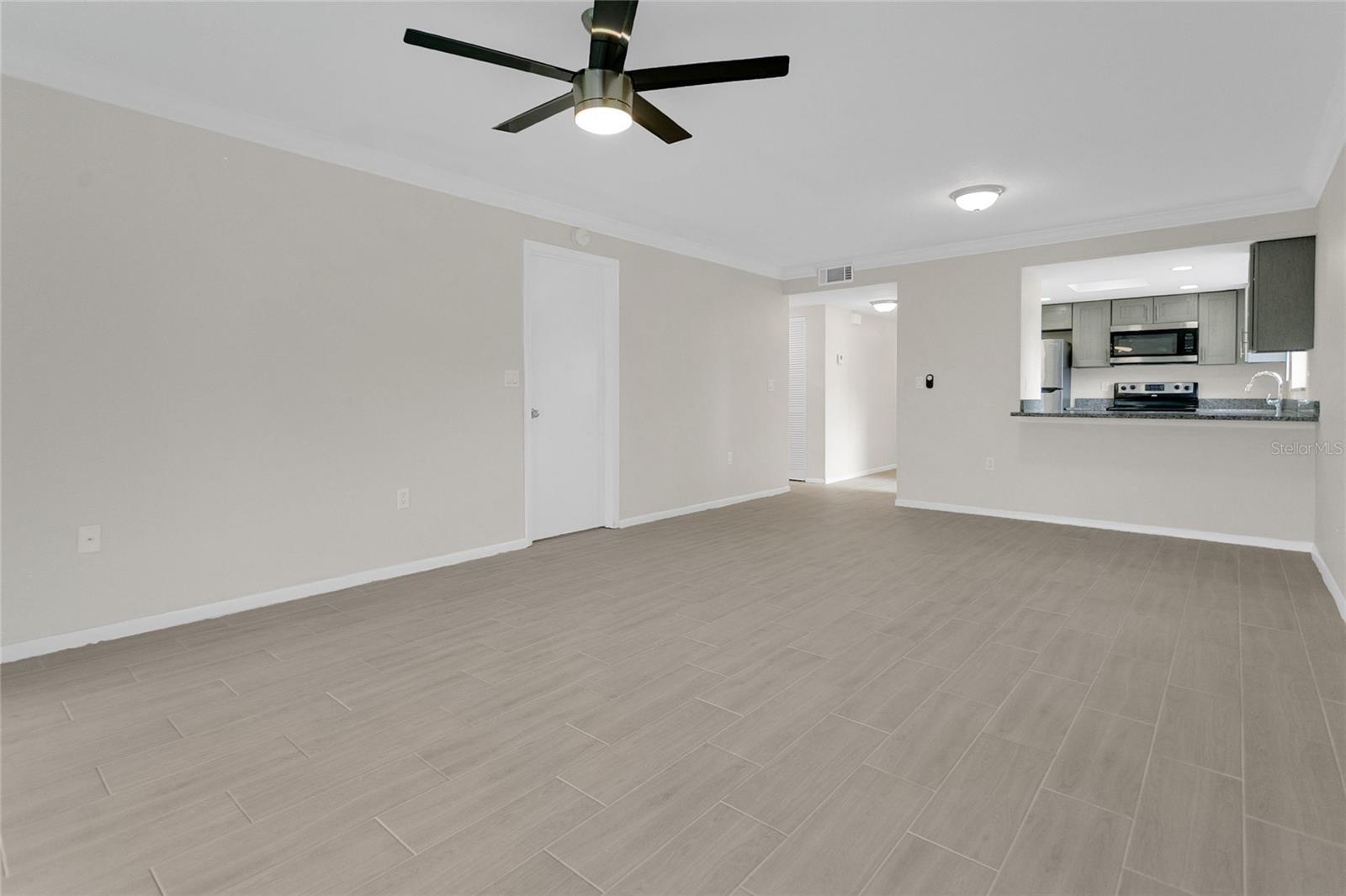 LAKE LOTUS CLUB 5 A CONDO REP - Residential