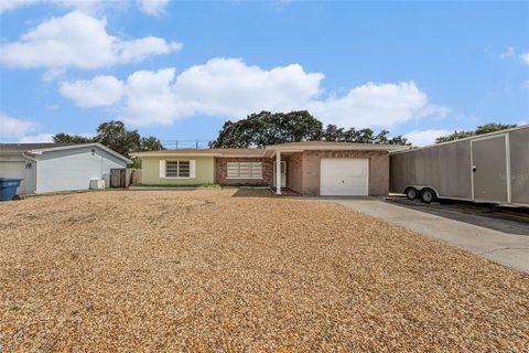 A home in LARGO