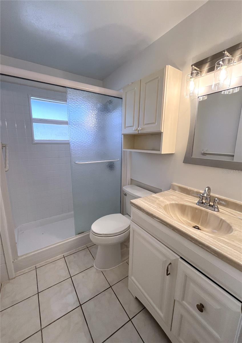 PINE SHORES ESTATES REP - Residential Lease