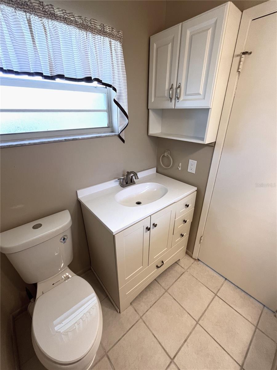 PINE SHORES ESTATES REP - Residential Lease