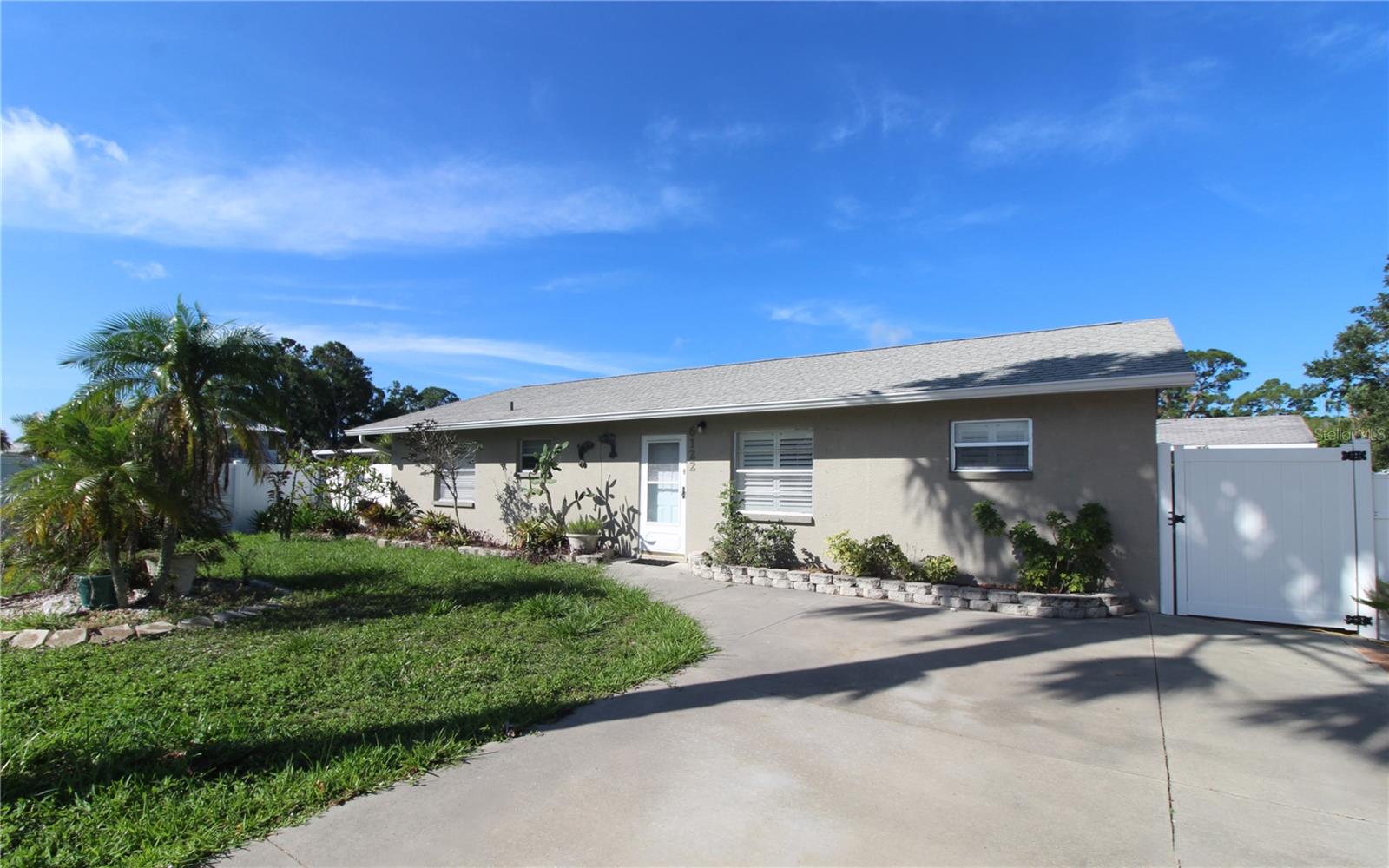 Short term lease options available! You do not want to miss living in this ideal location! With over 1,150 Sq. Ft of living space, this home is full of lovely details. Complete with tile flooring, a decorative fireplace, fresh paint, and bright, open spaces, decorating this home will be a breeze. Not only will you have interior space for the entire family in this 3-bedroom, 2-bathroom home, but you will also find plenty of entertaining room in the available Florida room, screened lanai AND oversized, fenced backyard! The bright kitchen includes ample cabinet and counter space, perfect for the aspiring chef, and all major appliances, including a refrigerator, dishwasher, microwave, and range. Adjacent to the kitchen, you will find the dining area overlooking the open concept living area! Hosting your friends and family in this space will be a breeze, as you will have the option to migrate over to the large Florida room and screened lanai space, suitable for additional seating space, a play area, or a workout space; the options are endless! The exposed fireplace adds a touch of charm and adds a delightful decor element to the home, enhancing the overall character of the space. The primary bedroom is the ideal size for all your bedroom decor, and include a walk-in closet, and an en suite bathroom with plenty of vanity space! Two roomy bedrooms, a guest bathroom, and a storage room with a full-sized washer and dryer complete the remainder of this home. Pets okay, and no dangerous breeds
Ryntal Property Management has partnered with Obligo to provide a security deposit alternative to qualified renters! Call today for more information. Submit all applications to Ryntal Property Management ONLY!
Qualifications: We run a complete background check that includes credit, income verification, prior landlord and eviction history. In terms of credit, we look at the entire picture as opposed to just the credit score, but in general, we do require a score over 550.