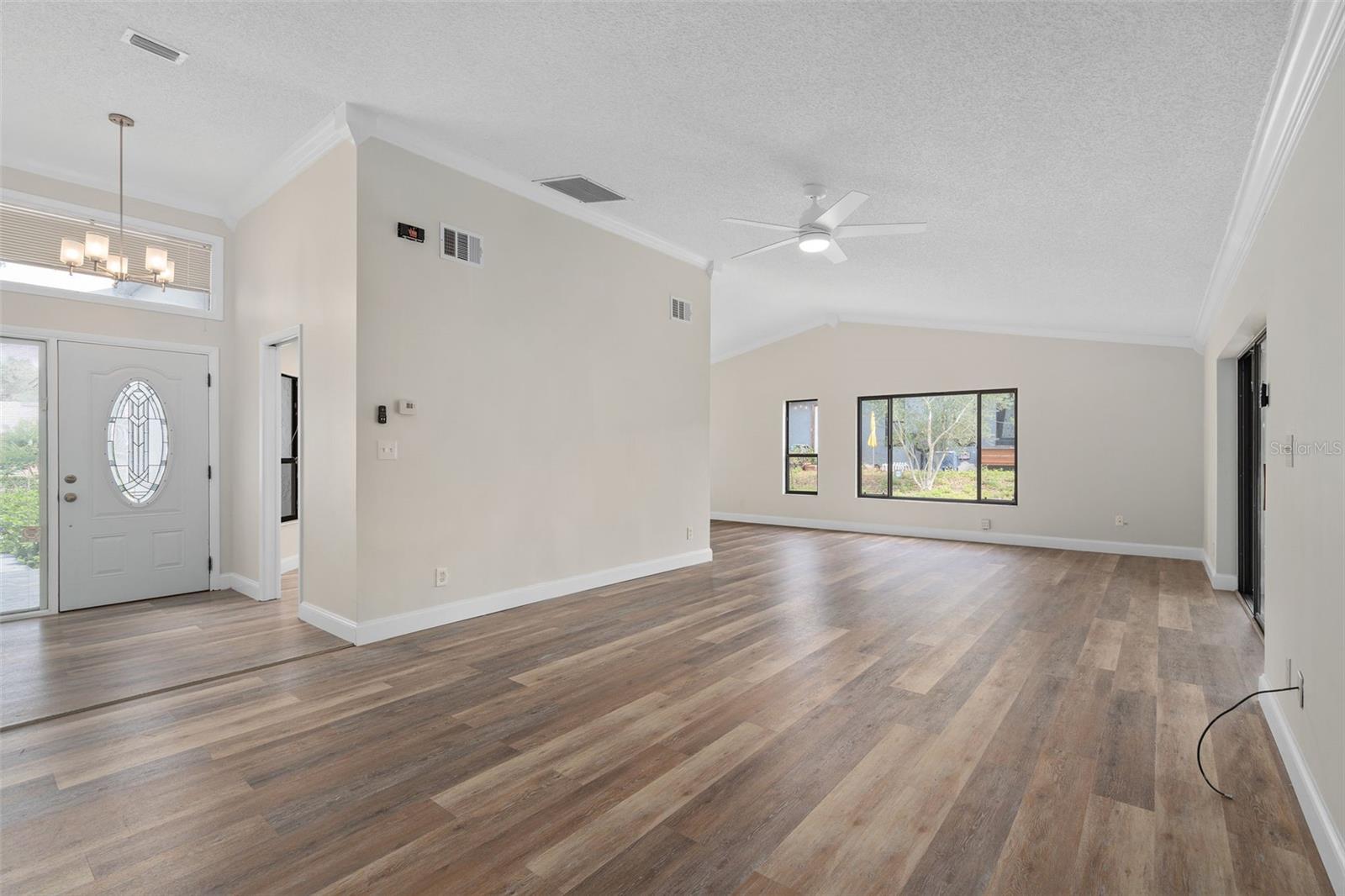 1033 OLD SOUTH LANE