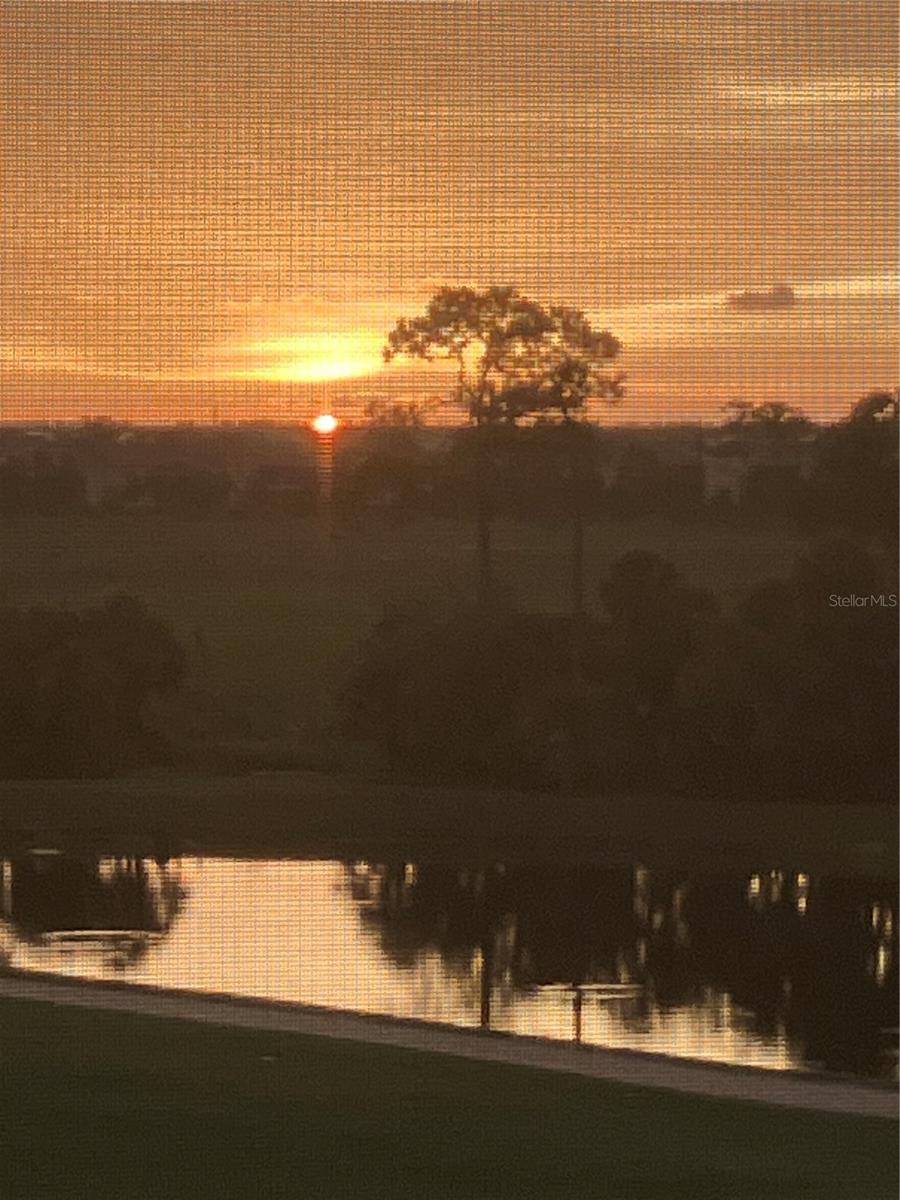 WELLEN PARK GOLF & COUNTRY CLUB - Residential Lease