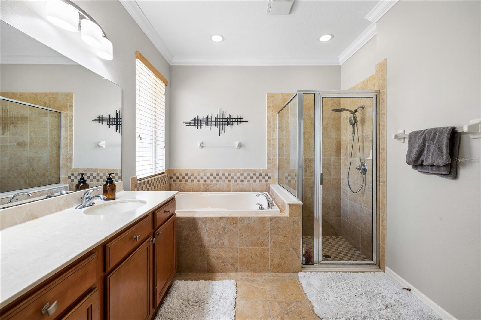 FISHHAWK RANCH PH 2 TR 1 - Residential