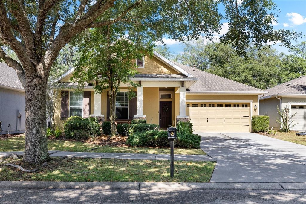 Photo of 15841 Starling Water Drive, Lithia, FL 33547 (MLS # TB8509853)