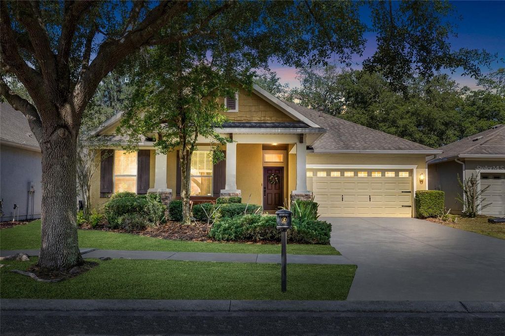 Photo of 15841 Starling Water Drive, Lithia, FL 33547 (MLS # TB8509853)