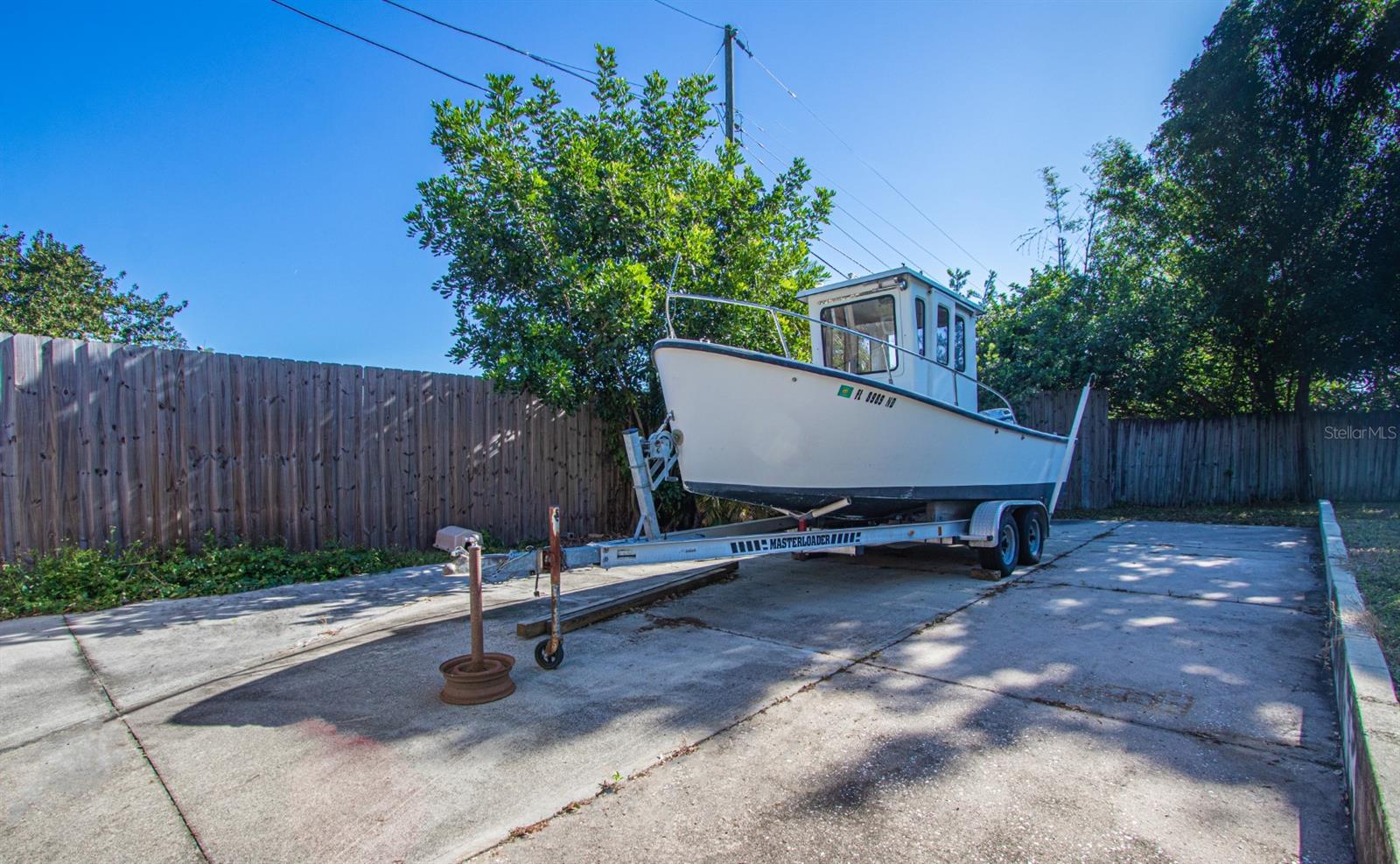 WINSTON PARK - Residential Lease