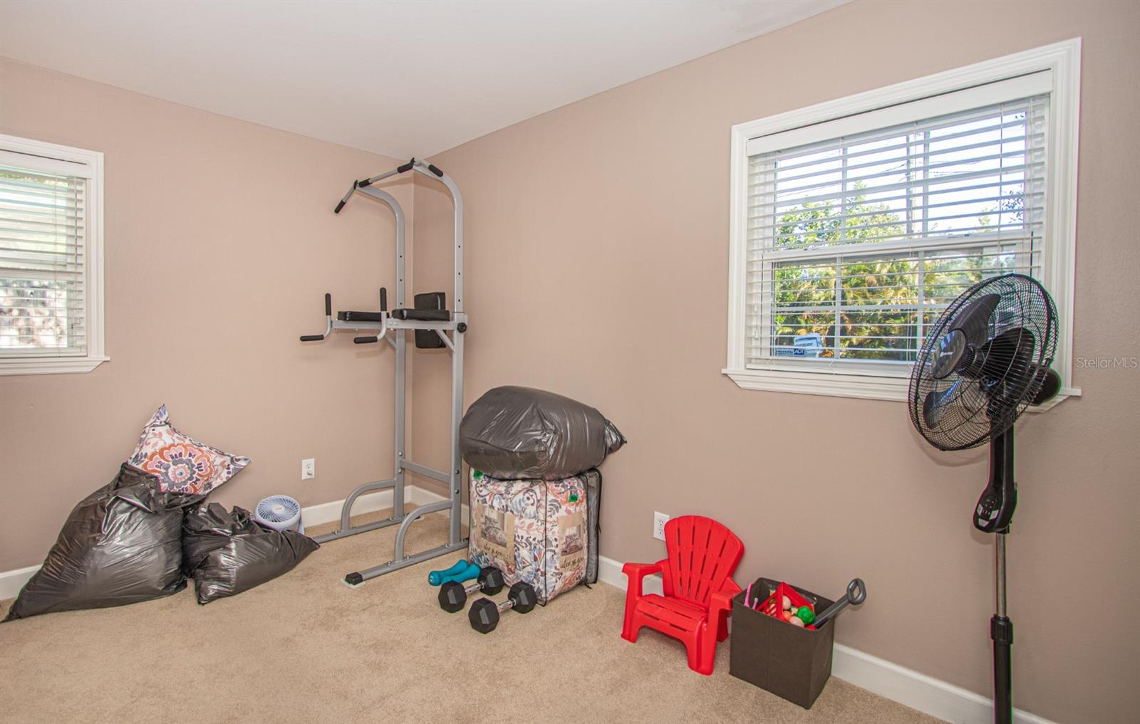 WINSTON PARK - Residential Lease