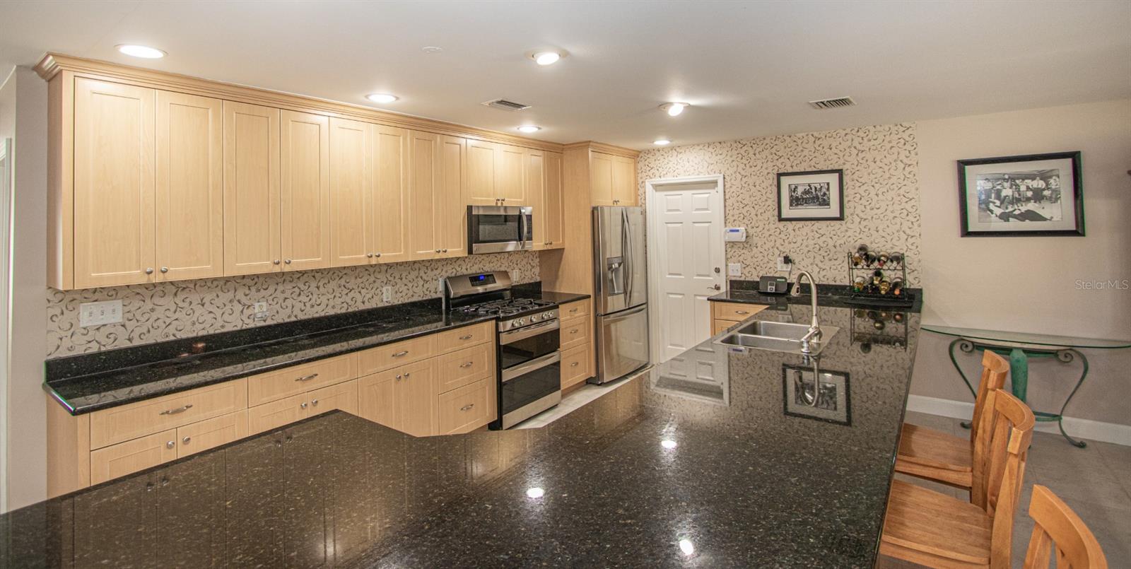 WINSTON PARK - Residential Lease