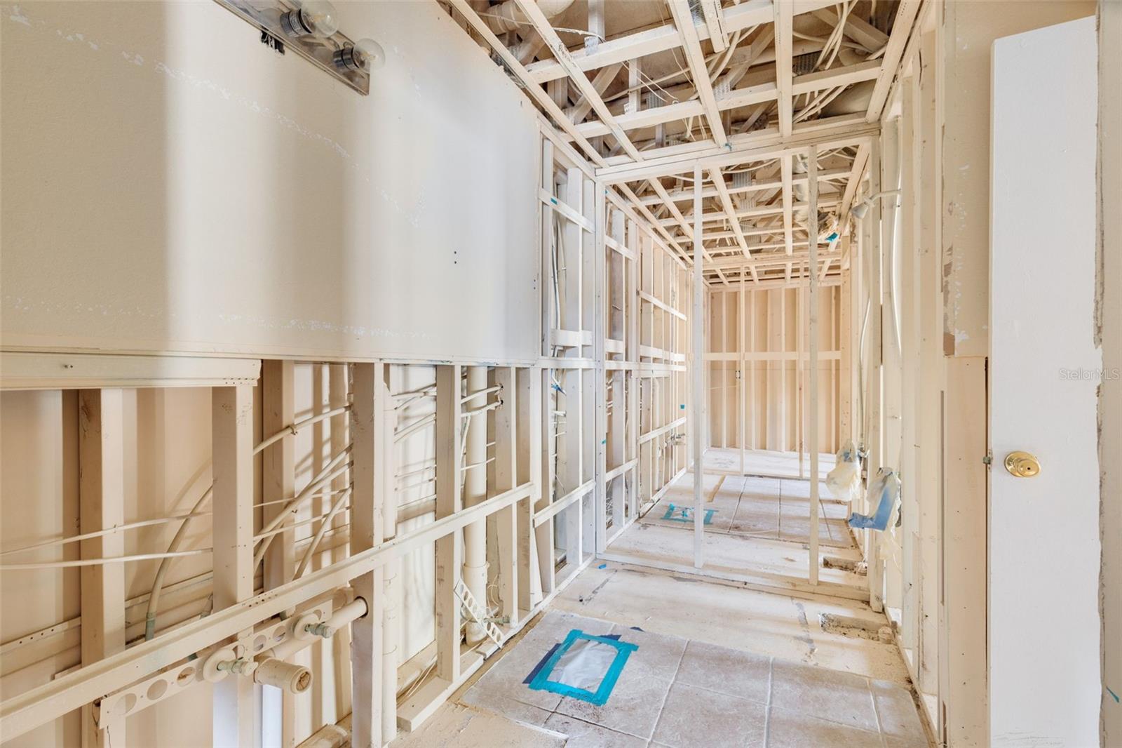 TRADEWINDS - Residential