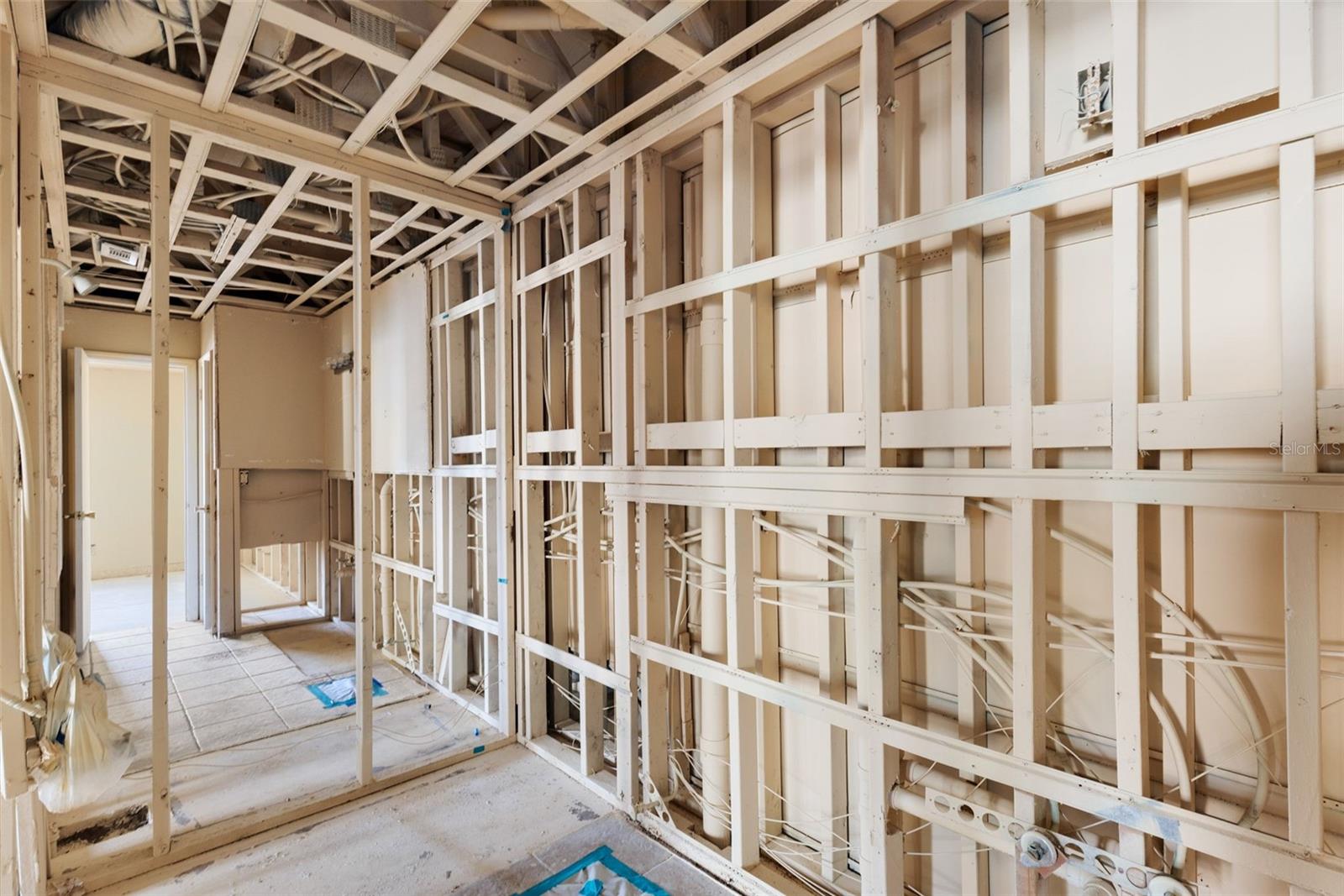 TRADEWINDS - Residential