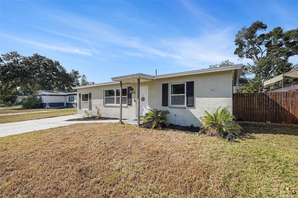 Photo of 8300 53rd Way N, Pinellas Park, FL 33781 (MLS # TB8447663)