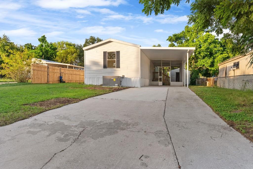 Discover your dream home in the heart of Brandon! This fully remodeled 2-bedroom, 2-bathroom mobile home is move-in ready and packed with modern upgrades. Enjoy peace of mind with a brand-new roof and HVAC system, ensuring comfort year-round. The stunning kitchen boasts sleek new cabinets, gorgeous quartz countertops, and top-of-the-line appliances—perfect for cooking and entertaining. Nestled in a prime central location, this home combines style, convenience, and value. Don’t miss out on this gem—schedule a tour today and make it yours!