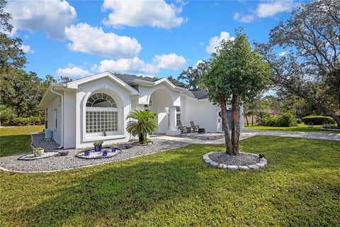 Tiny photo for 83 Oak Village Boulevard S, Homosassa, FL 34446 (MLS # TB8553802)