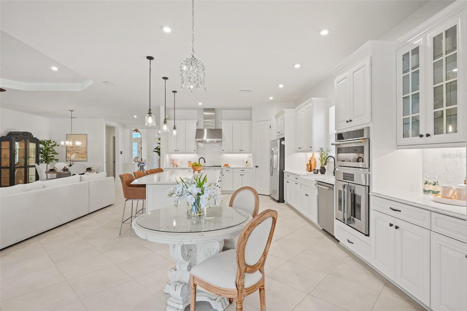 AZARIO ESPLANADE PH II SUBPH A,B & C - Residential