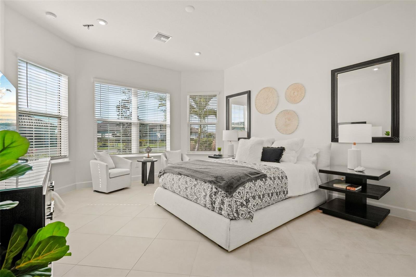 AZARIO ESPLANADE PH II SUBPH A,B & C - Residential