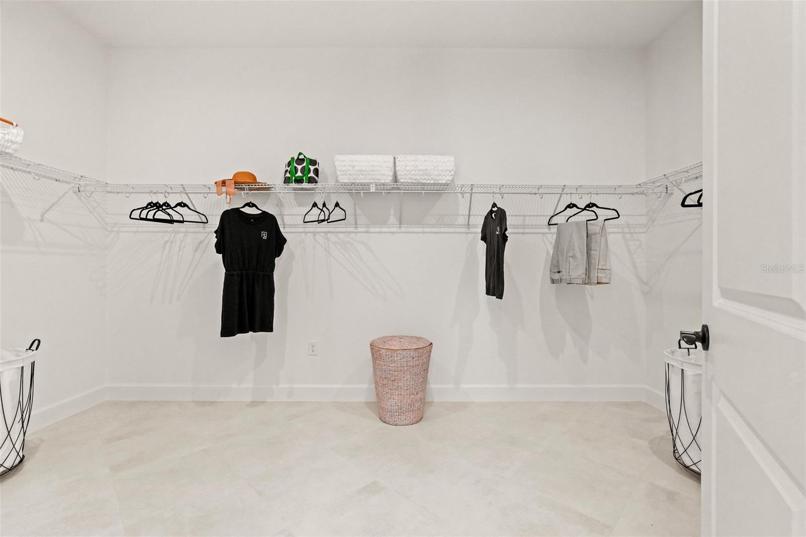 AZARIO ESPLANADE PH II SUBPH A,B & C - Residential