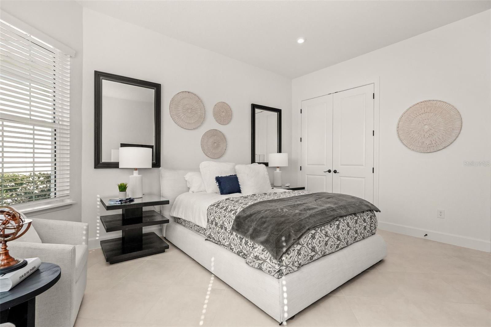 AZARIO ESPLANADE PH II SUBPH A,B & C - Residential