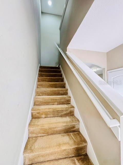 ECON LNDG PH I - Residential Lease