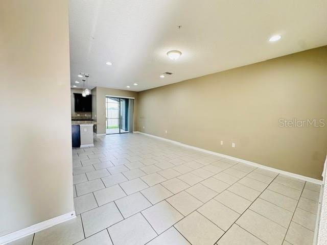 ECON LNDG PH I - Residential Lease
