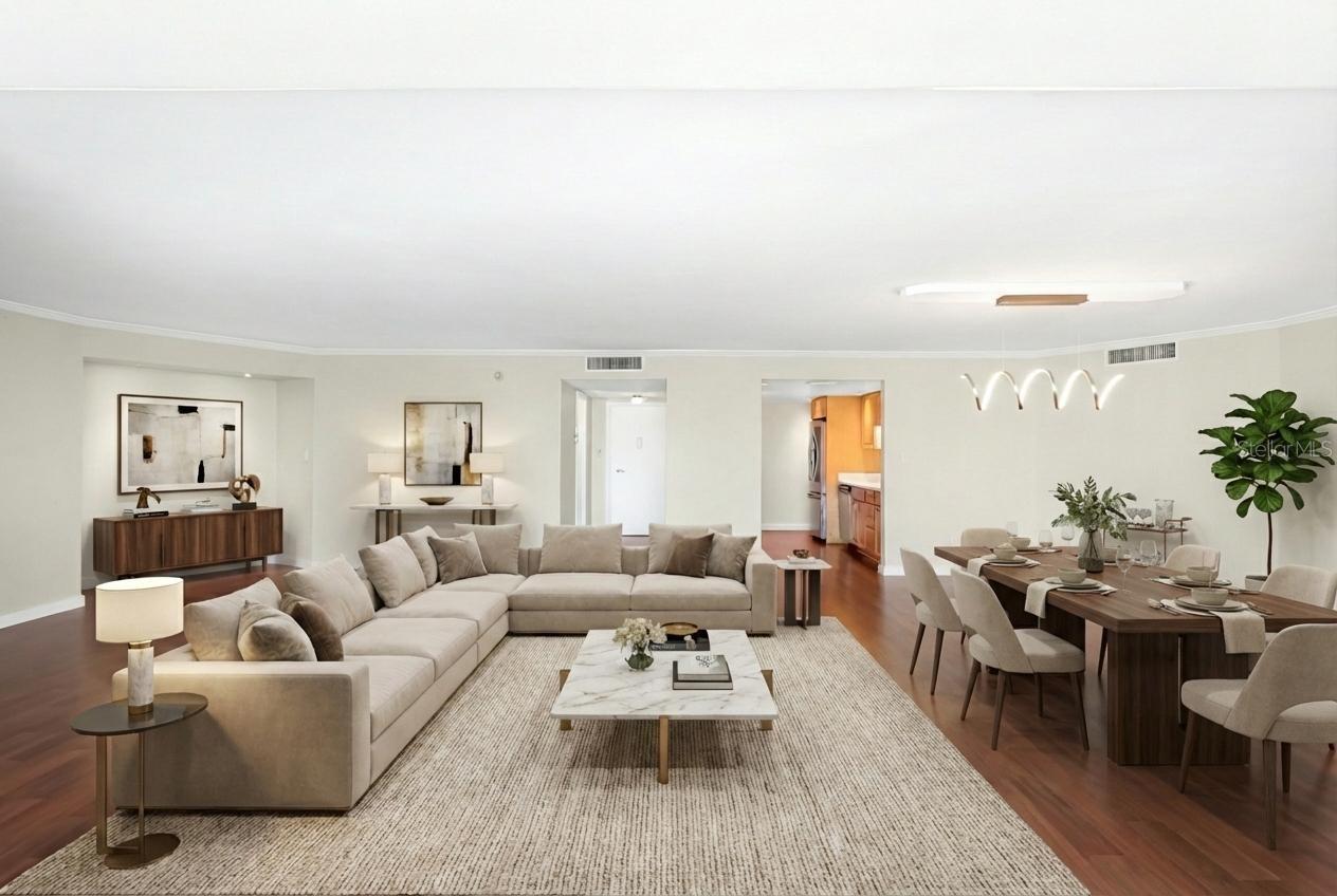 REGENCY HOUSE - Residential