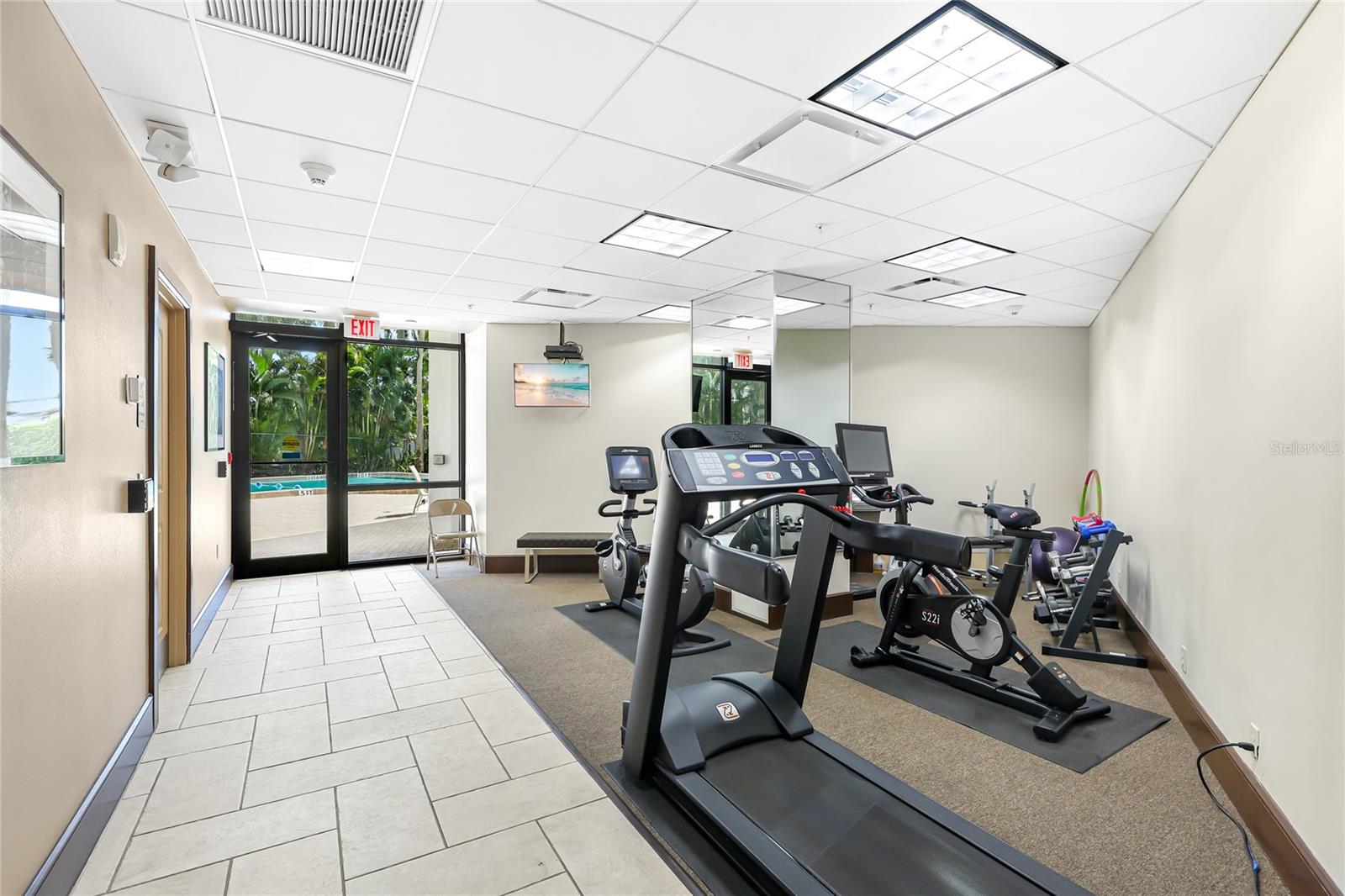 REGENCY HOUSE - Residential