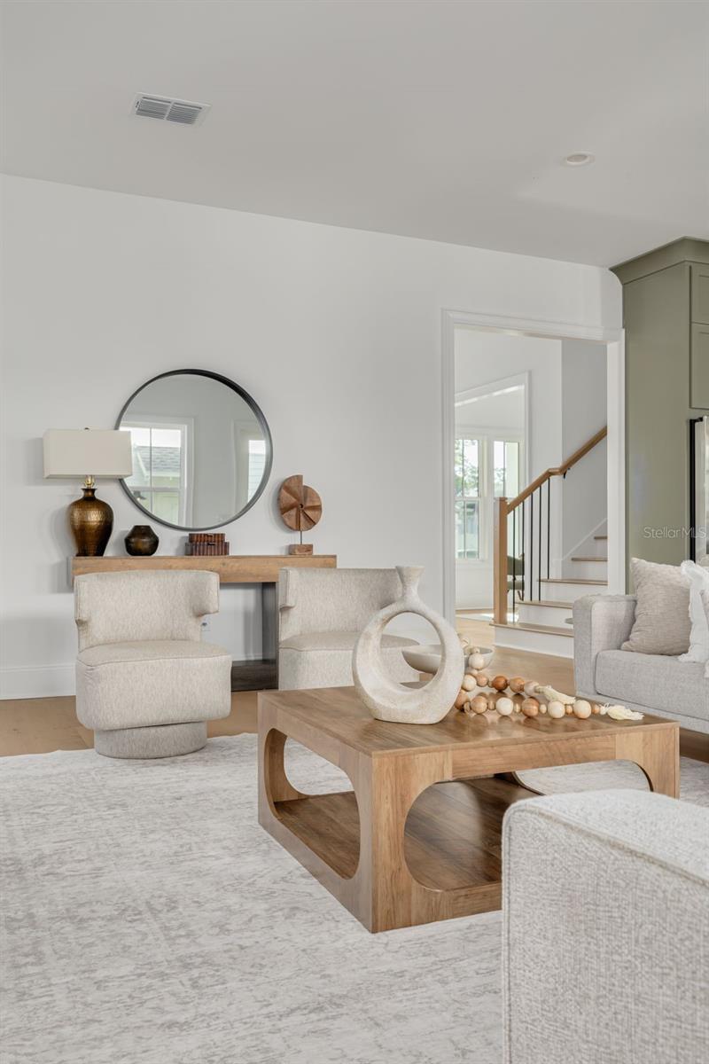 ROSS OAKS - Residential