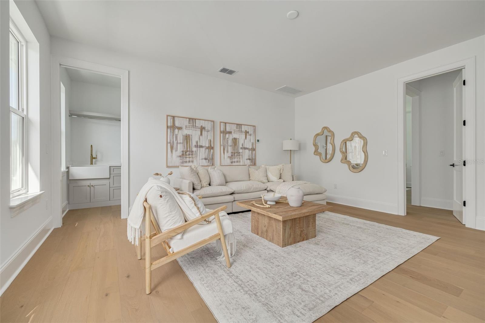 ROSS OAKS - Residential