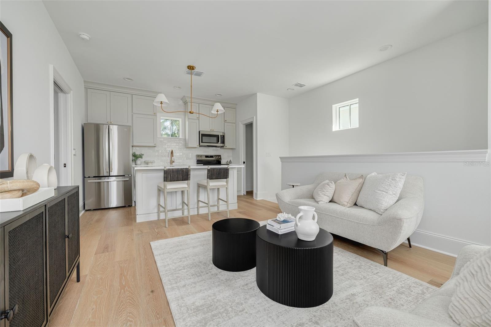 ROSS OAKS - Residential