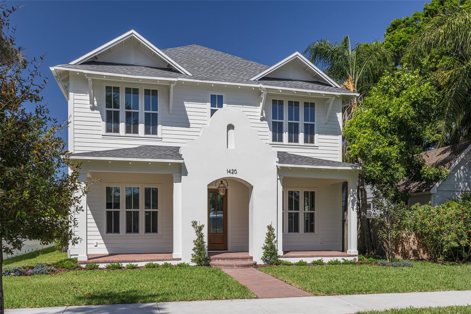 ROSS OAKS - Residential