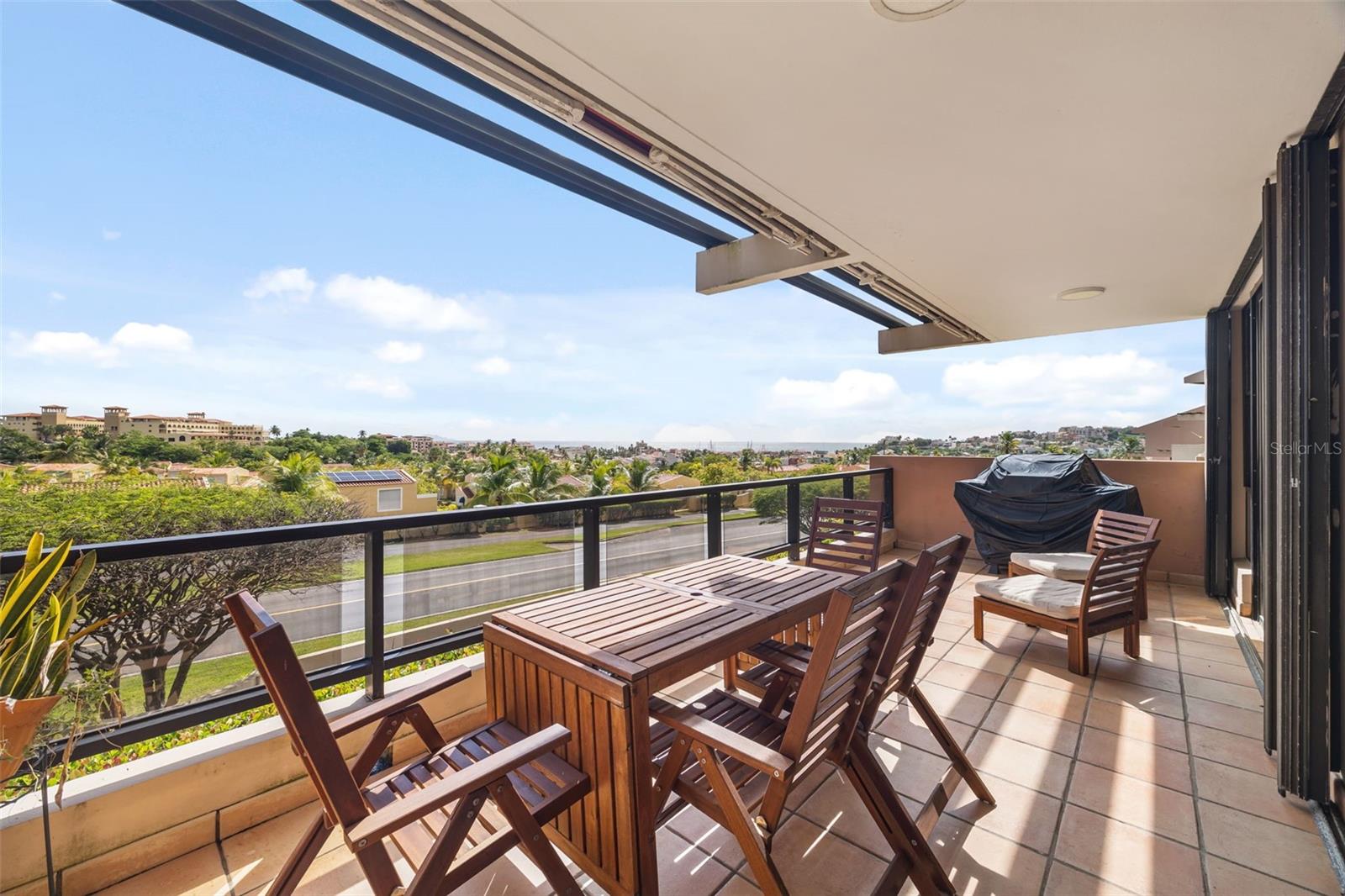 LA JOLLA - Residential Lease