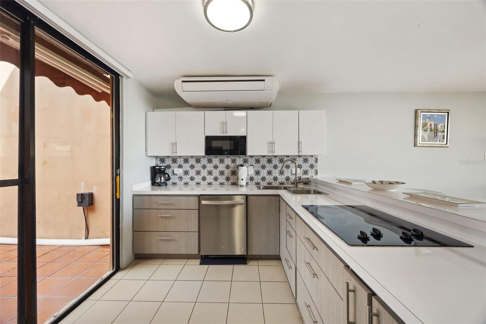 LA JOLLA - Residential Lease