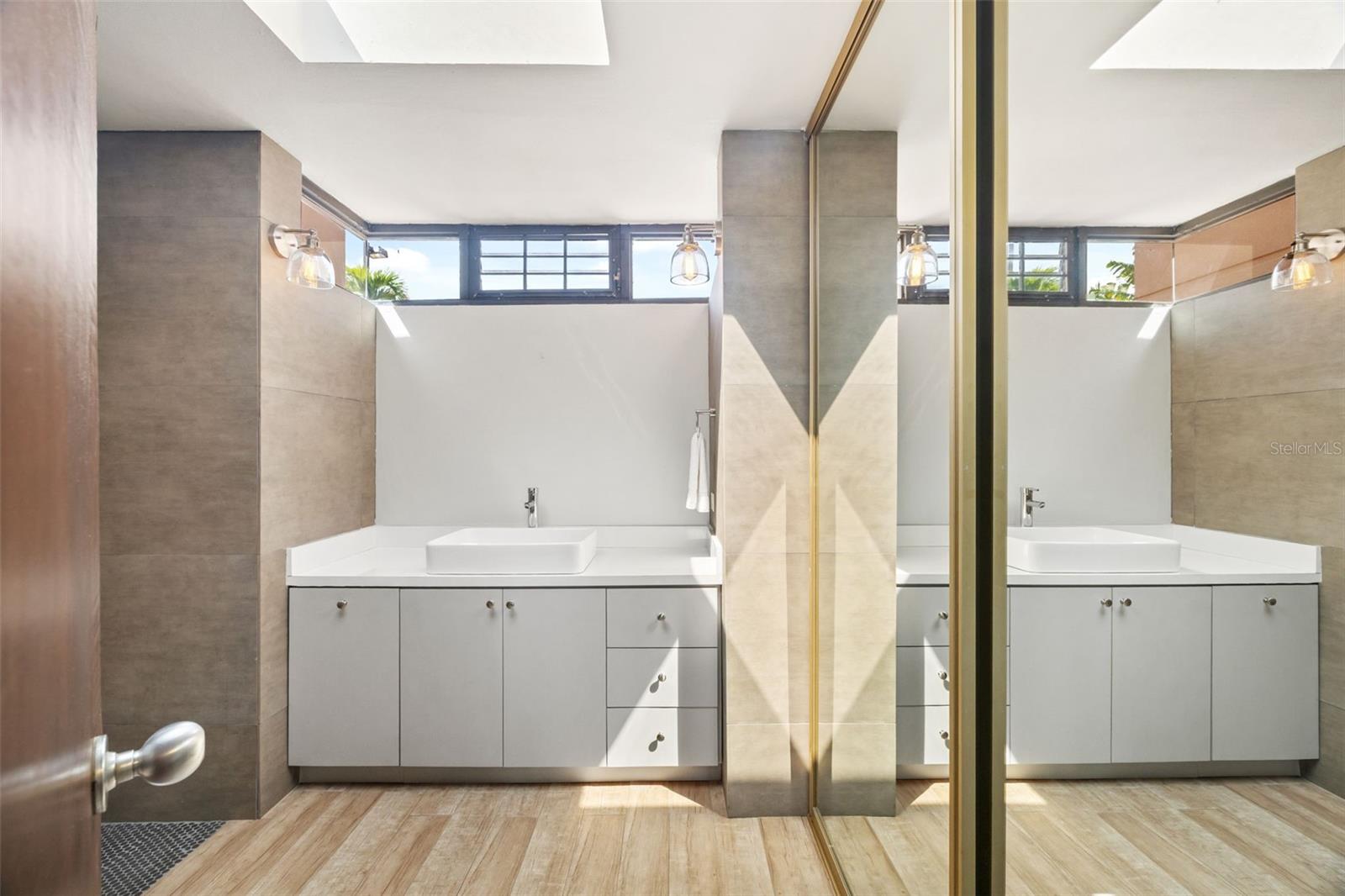 LA JOLLA - Residential Lease