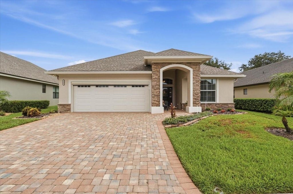 Photo of 2341 Lake James Way, Lakeland, FL 33810 (MLS # A4705053)