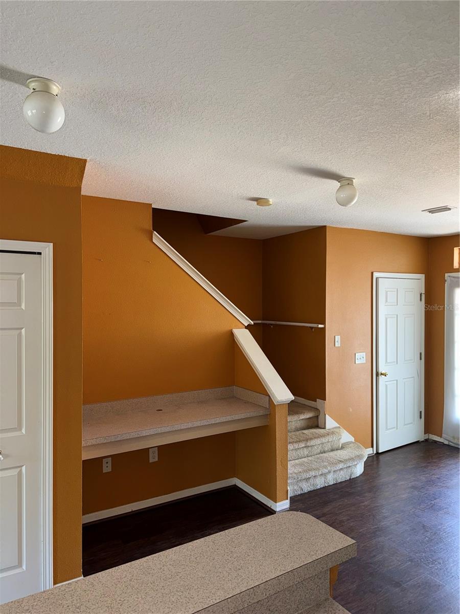 6229 OLIVEDALE DRIVE