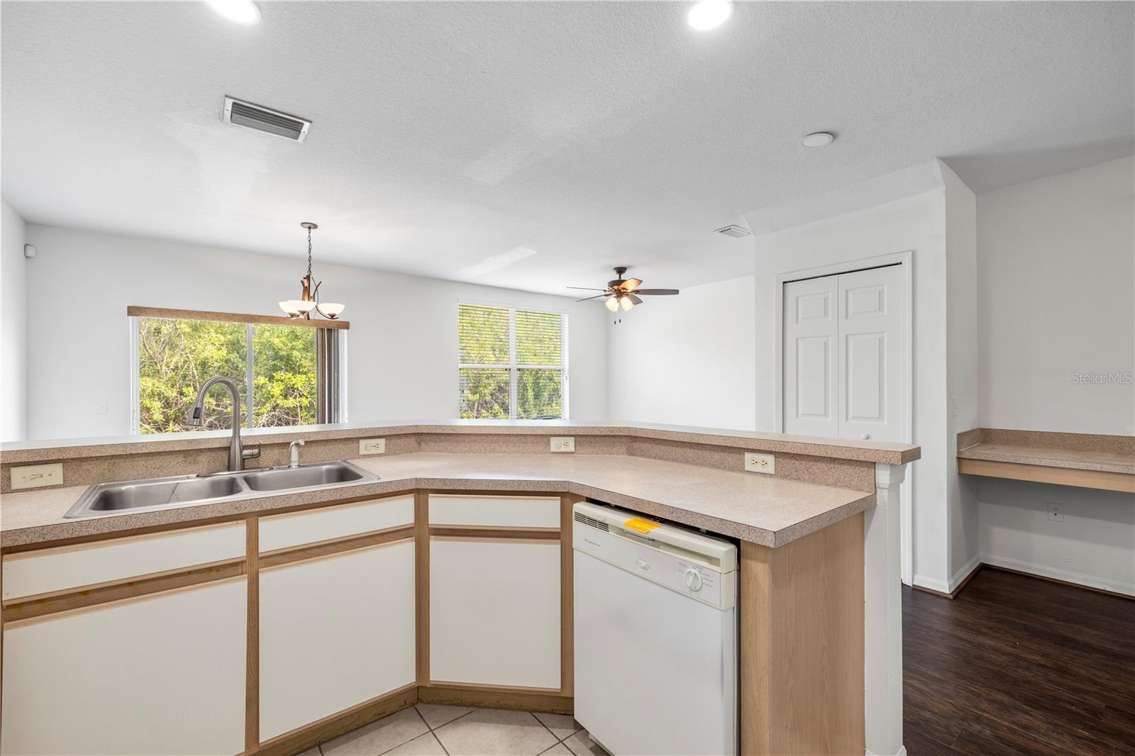 VILLAGES OF BLOOMINGDALE PH - Residential