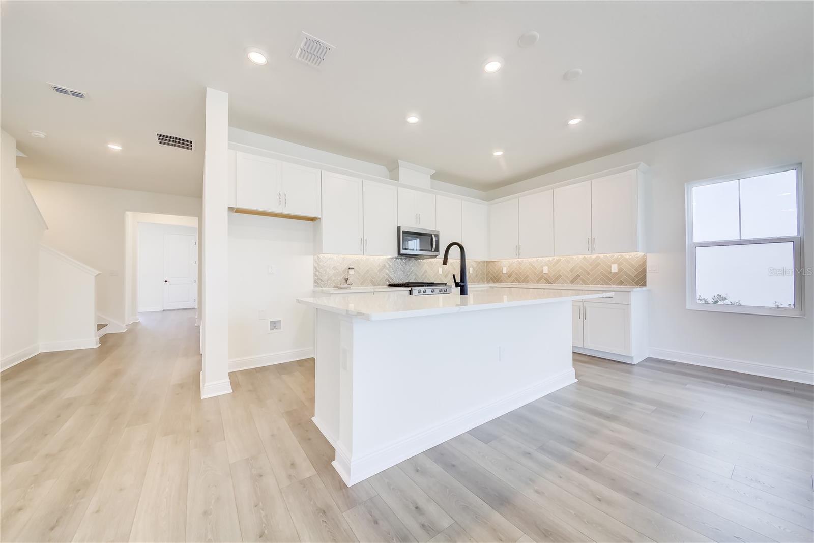 BUNGALOW WALK LAKEWOOD RANCH NEIGHBORHOOD - Residential