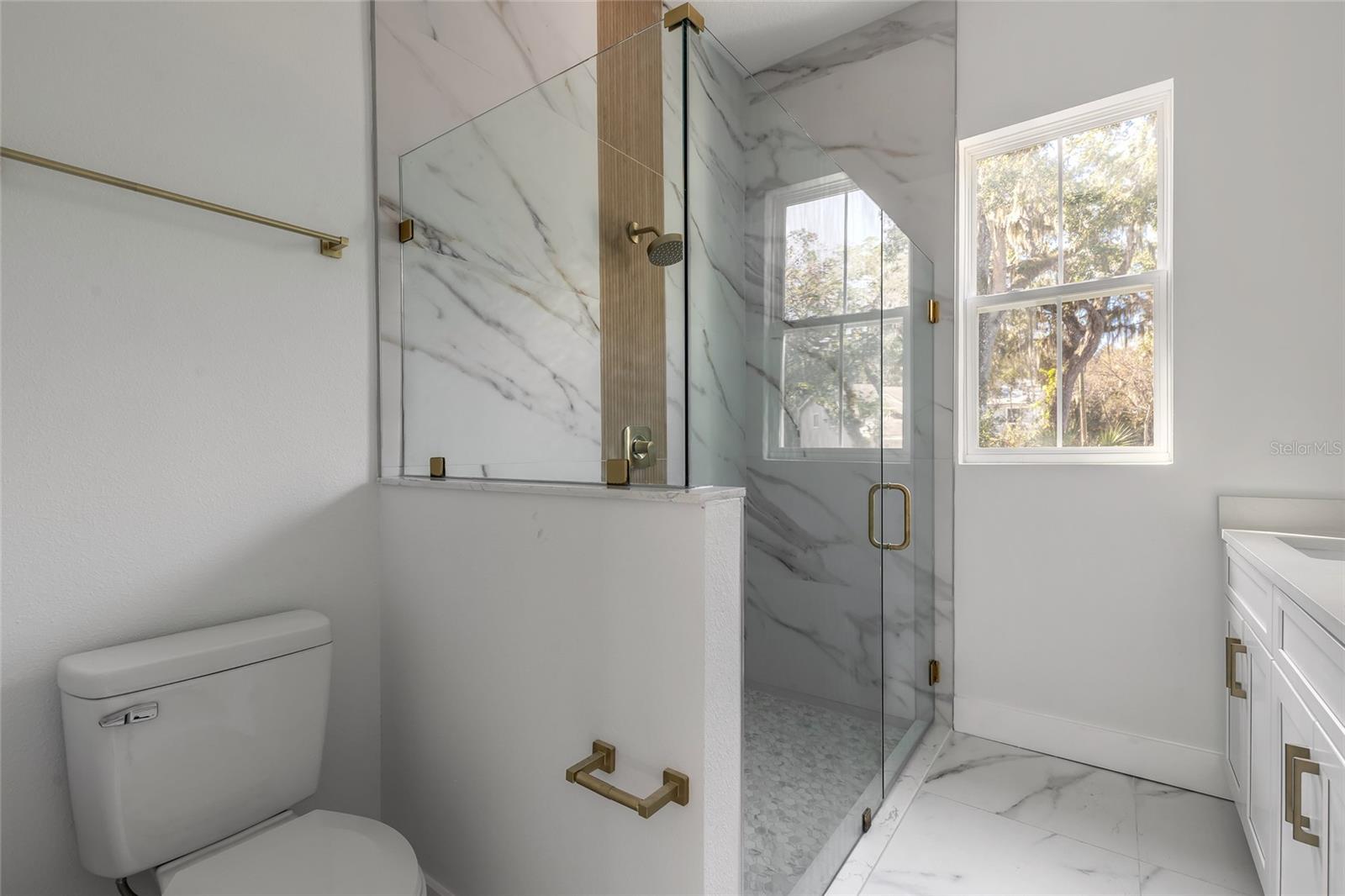 COLEE 18-17-34 - Residential Income