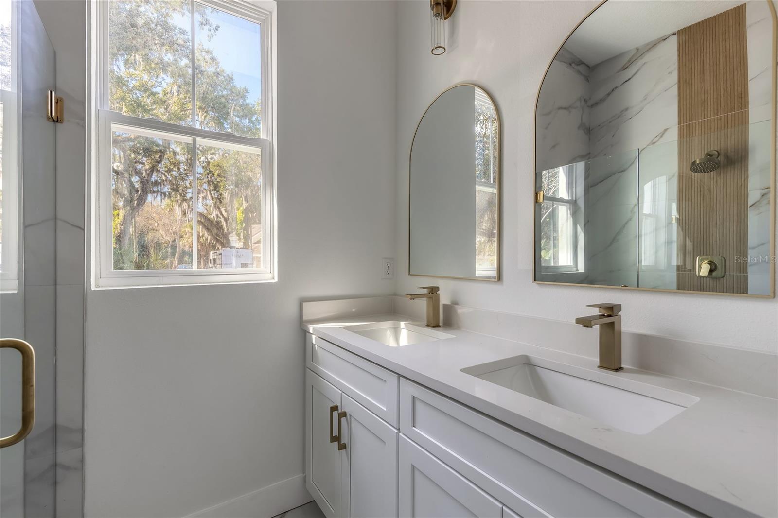 COLEE 18-17-34 - Residential Income