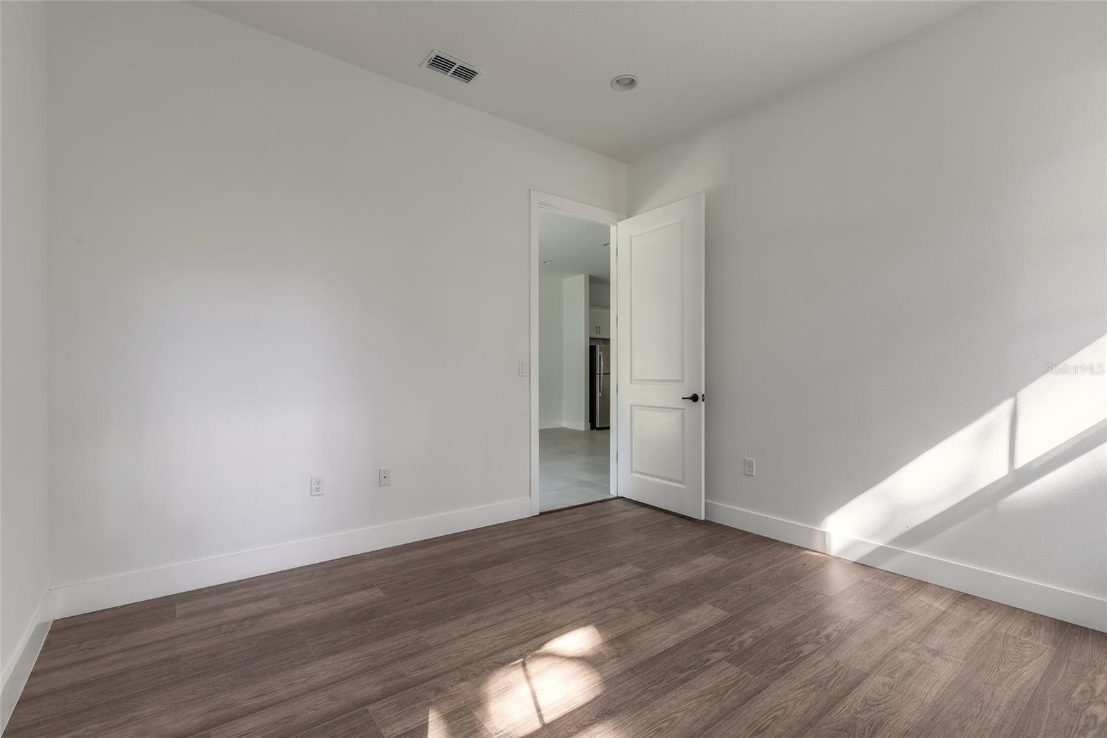 COLEE 18-17-34 - Residential Income