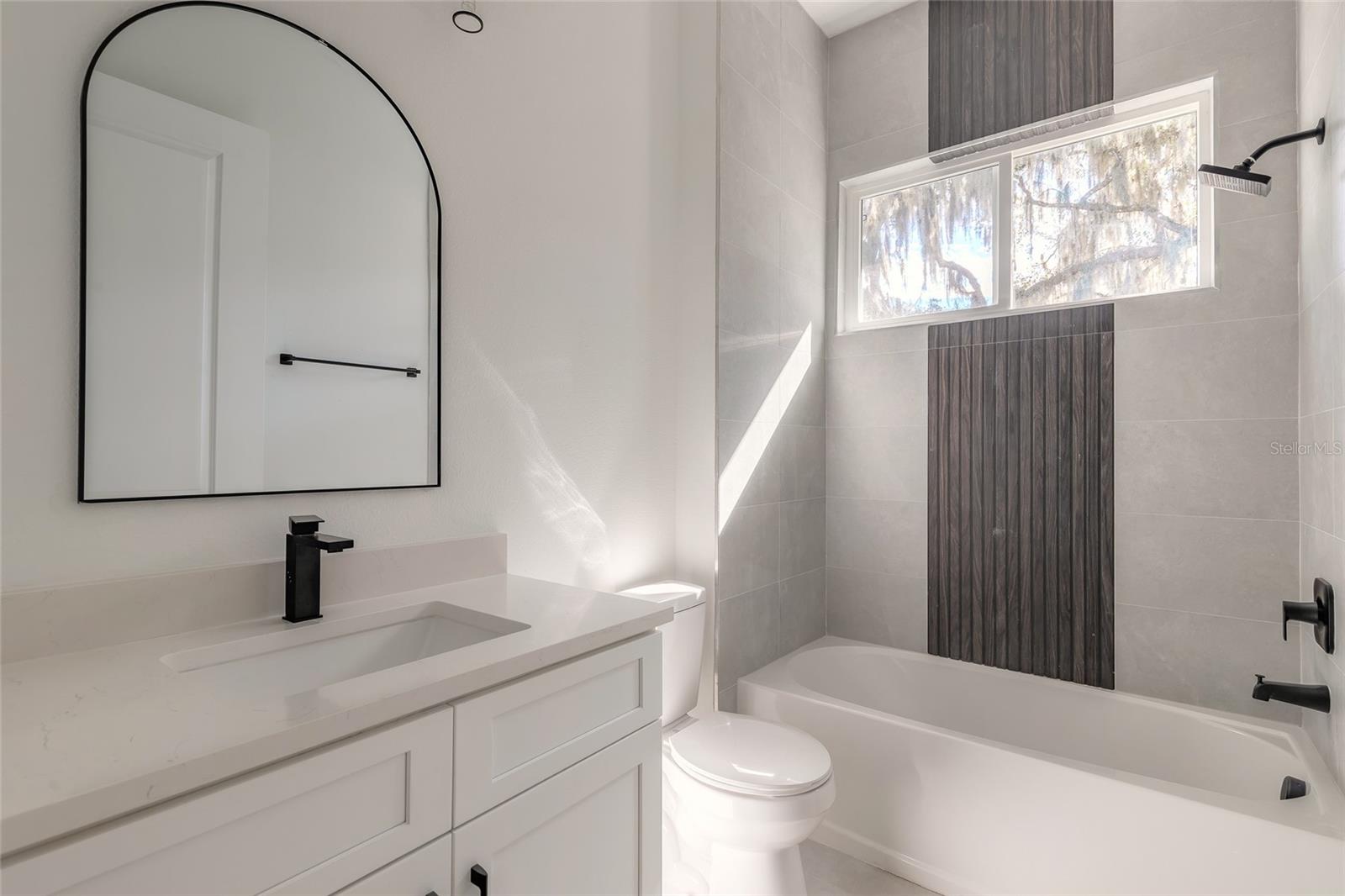 COLEE 18-17-34 - Residential Income