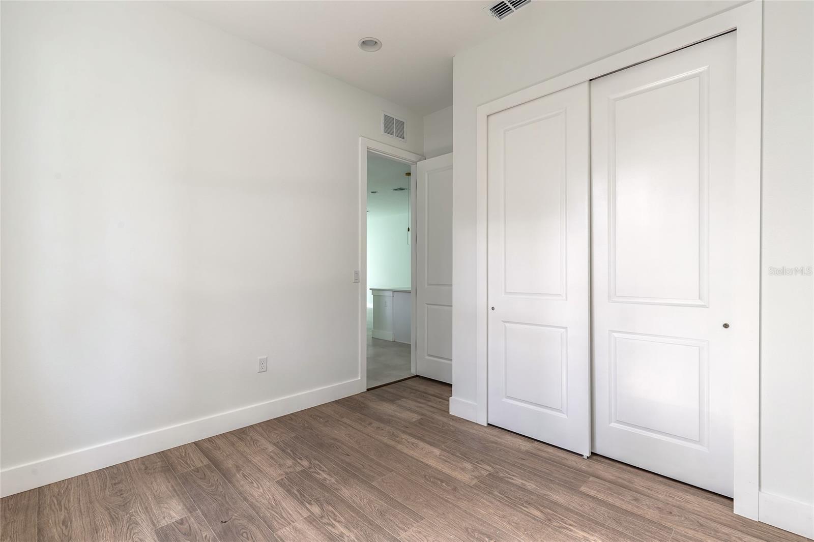 COLEE 18-17-34 - Residential Income